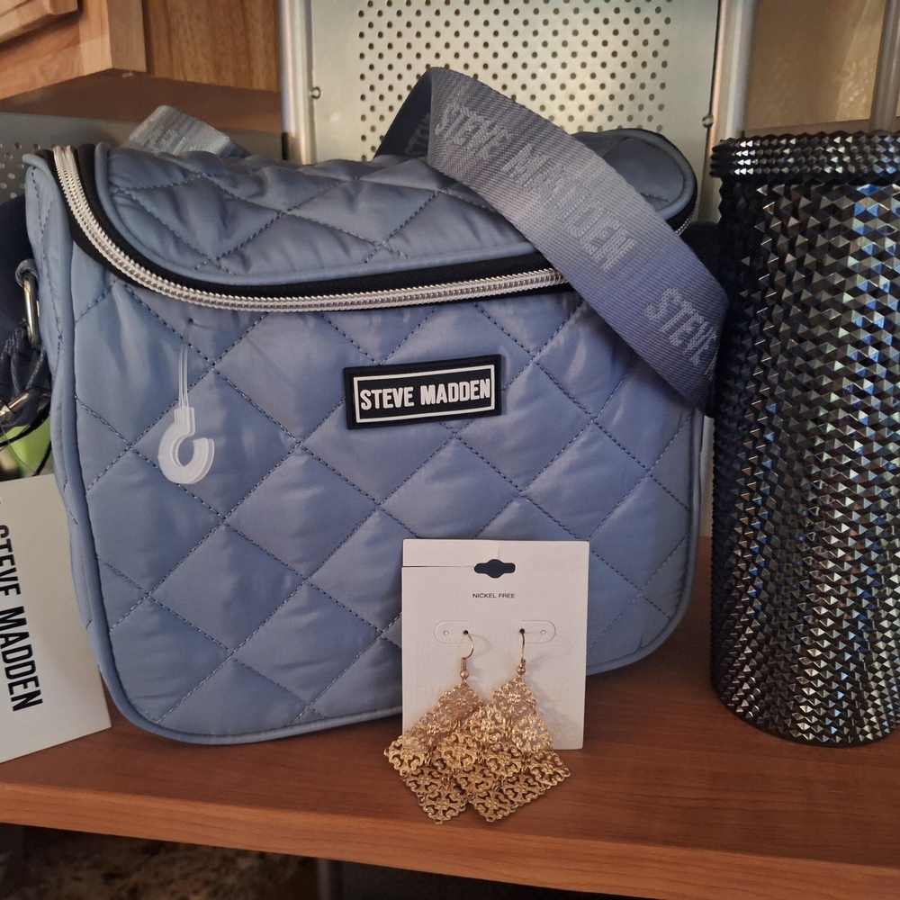 NWT Steve Madden Light Blue Quilted Shoulder Bag, Earrings And Cold Cup